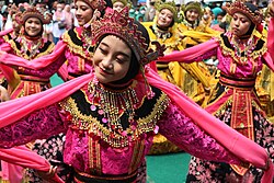 Budaya, Identitas yang Membentuk Kehidupan Masyarakat